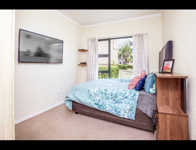 1 BEDROOM APARTMENT FOR SALE IN BEVERLEY